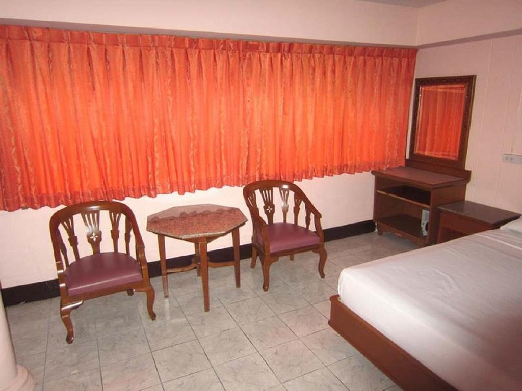 Aa Guesthouse Pattaya Exterior foto