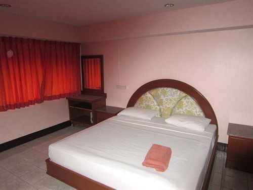 Aa Guesthouse Pattaya Exterior foto